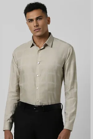 V Dot Men Spread Collar Checked Cotton Slim Fit Formal Shirt