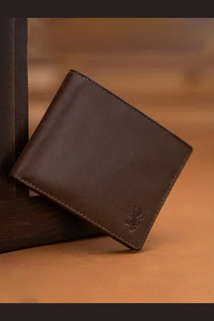 Red Tape Solid Leather Two Fold Wallet