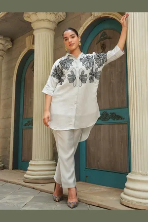 AUTUMN LANE Women Embroidered Pure Cotton Tunic With Trousers Co-Ords