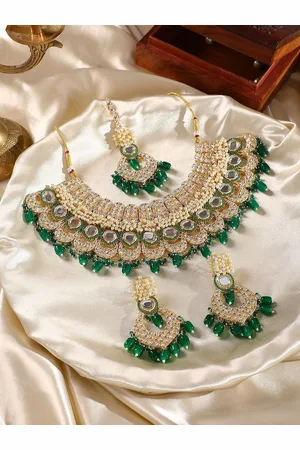 SOHI Gold Plated Stones Studded & Beaded Jewellery Set