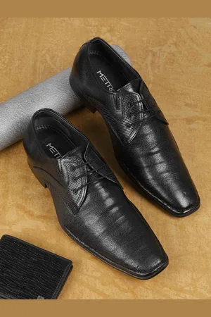 Metro Men Textured Leather Formal Derbys