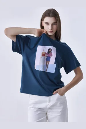 COVER STORY Women Graphic Printed Round Neck Cotton T-shirt