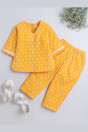 The Magic Wand Girls Pure Cotton Printed Top with Pyjamas Clothing Set