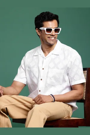 Sangria Men Textured Cuban Collar Boxy Pure Cotton Casual Shirt