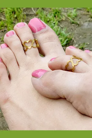 GoldNera Gold-Plated Oxidised Toe Rings