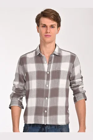 POE Men Smart Slim Fit Opaque Checked Casual Shirt