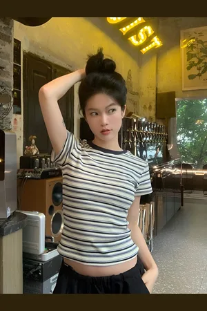 LULU & SKY Women Striped Round Neck Slim Fit T-shirt