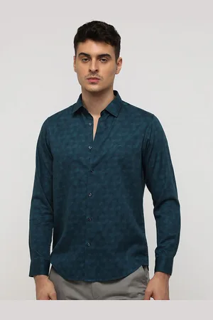 Crocodile Men Comfort Spread Collar Dyed Cotton Casual Shirt