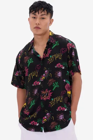 The Souled Store Men Spread Collar Abstract Printed Relaxed Fit Casual Shirt