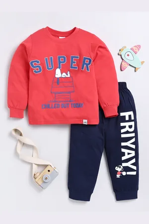 Moms Love Boys Graphic Printed Full Sleeves Tshirt With Joggers
