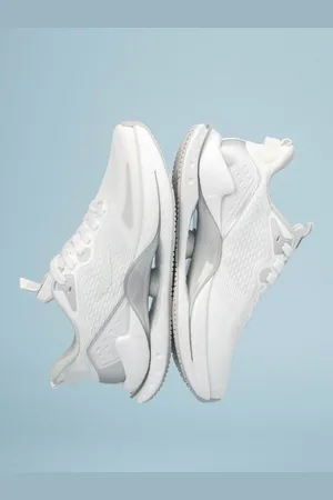 Red Tape Women Mesh Walking Sports Shoes