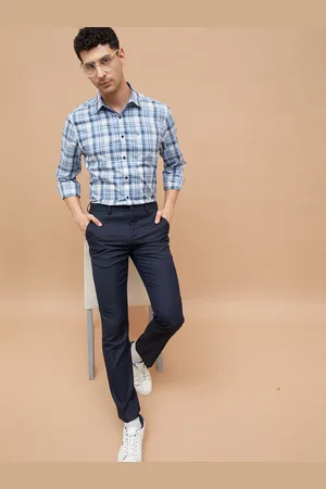 Lifestyle Men Cutaway Collar Tartan Checked Cotton Semiformal Shirt