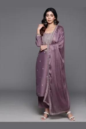 Lilots Floral Embroidered Zari Straight Kurta with Trousers & Dupatta
