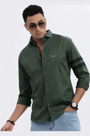 SHOWOFF Men Premium Spread Collar Solid Slim Fit Satin Casual Shirt