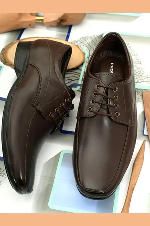 Provogue Men Square-Toe Formal Derbys