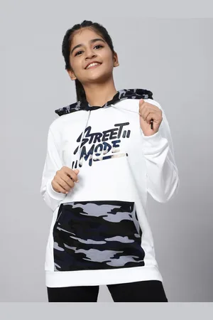 TeenTrums Girls Printed Hooded Sweatshirt