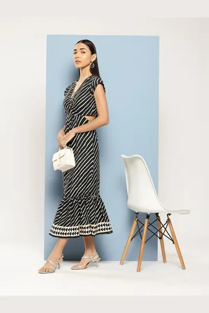 Chemistry Striped Cut-Out Detail Tiered Midi Dress