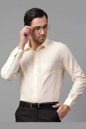 CANTABIL Men Spread Collar Solid Formal Shirt
