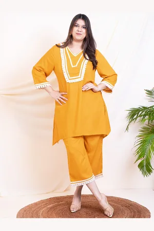 DEEBACO Floral Yoke Design Regular Straight Kurta with Palazzos & Dupatta