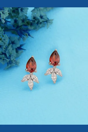 House of Pataudi 925 Sterling Silver Rhodium Plated with CZ Floral Stud Earring