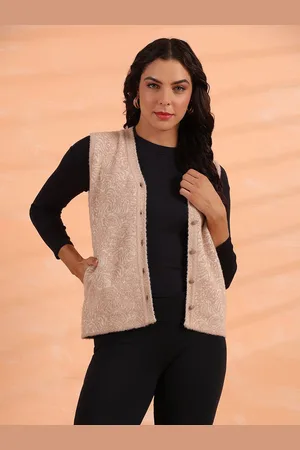 Cayman Women Self Design Cable Knit V-Neck Woollen Cardigan Sweater
