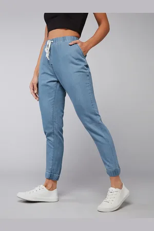 DOLCE CRUDO Women Lightweight Regular Fit Mid Rise Regular Length Non-Stretchable Denim Joggers