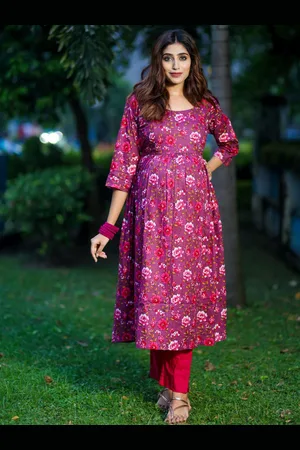Aujjessa Floral Printed Pure Cotton Maternity Anarkali Kurta