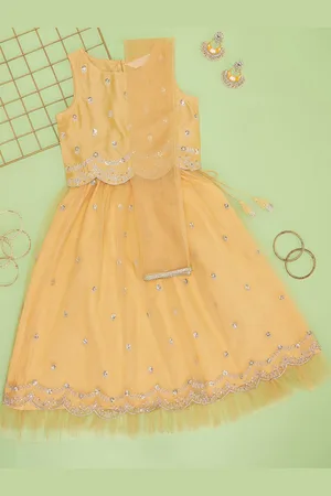 Pantaloons Girls Embroidered Ready to Wear Lehenga & Blouse With Dupatta