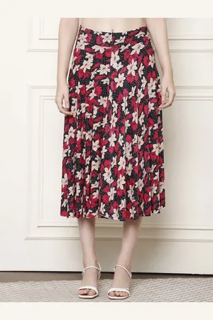 GRACIT Women Floral Printed Flared Midi Skirt With Inner Short