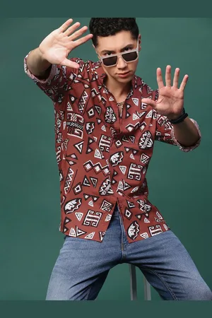 SHOWOFF Men Standard Slim Fit Opaque Printed Casual Shirt