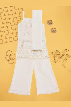 Pantaloons Girls Embroidered Regular Straight Kurti with Palazzos & Dupatta
