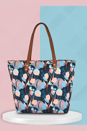 DressBerry Women Floral Printed Structured Tote Bag