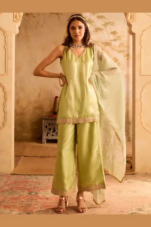 Bani Women Ethnic Motifs Embroidered Thread Work Kurta with Palazzos & Dupatta