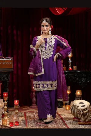 SCAKHI Floral Embroidered Gotta Patti Georgette Straight Kurta With Palazzos & Dupatta