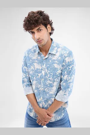 SPYKAR Men Slim Fit Floral Printed Opaque Spread Collar Casual Shirt