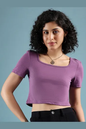 Mayra Women V-Neck Pockets T-shirt