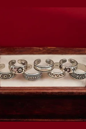 FÁBULA Set of 7 Oxidised Bohemian Toe Rings