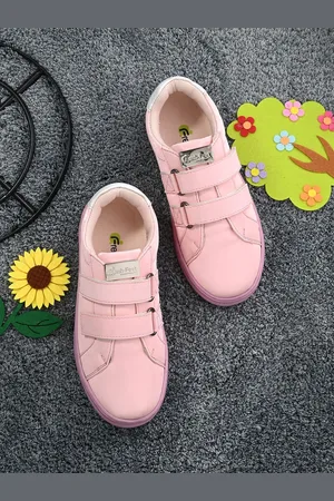 FRESH 1947 FEET Kids Round Toe Casual Sneakers With Velcro Detailed