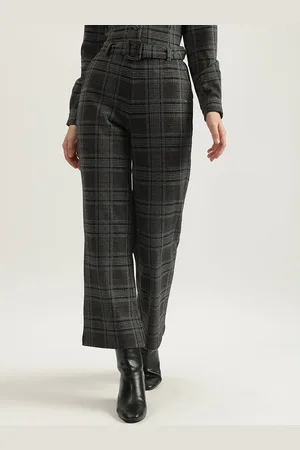 Elle Women Checked Straight Fit High-Rise Trousers