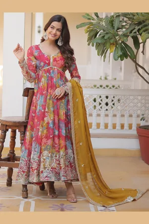 Ethnic Yard Women Floral Embellished Anarkali Kurta