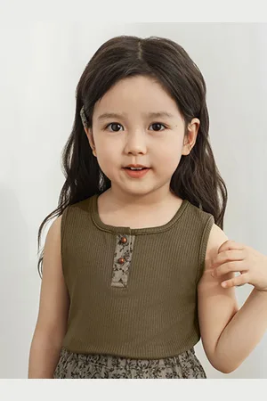 LULU & SKY Girls Round Neck Sleeveless Top