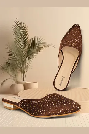 DressBerry Women Embellished Mules Flats