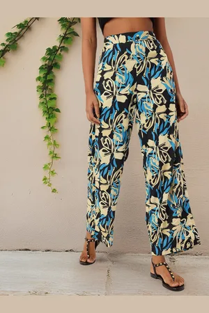 DressBerry Women All Over The Place Mighty Florals Wide Leg Flared Trousers