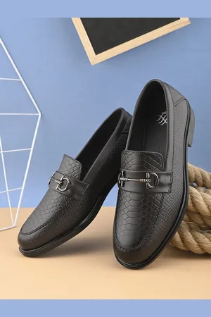 House of Pataudi Men Textured Slip On Formal Loafers