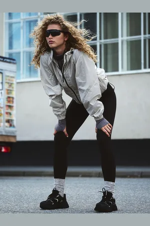 H&M Running Black Polyester In Shape Move Women leggings