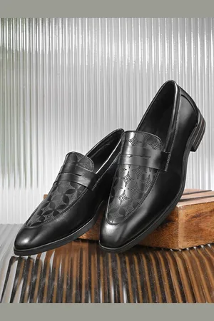 House of Pataudi Men Textured Slip-On Formal Loafers
