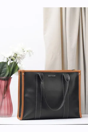 Bagsy Malone Women Textured Solid Structured Tote Bag