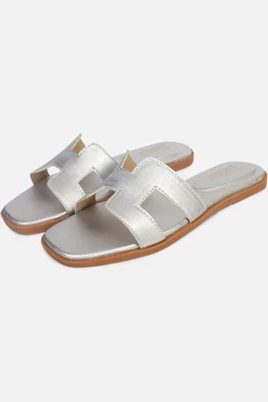 Roadster Chappals Slippers sale discounted price FASHIOLA INDIA