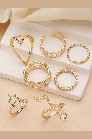 karatcart 7Pcs Gold-Plated Intricate Details Finger Ring