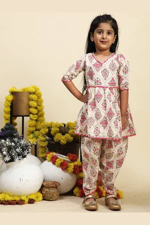 Cutiekins Girls Ethnic Motifs Printed Regular Kurta with Dhoti Pants